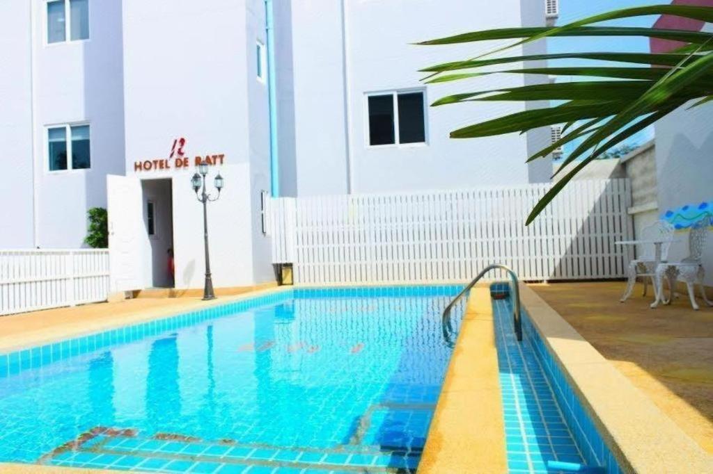 Hotel De Ratt Phuket Patong Exterior foto