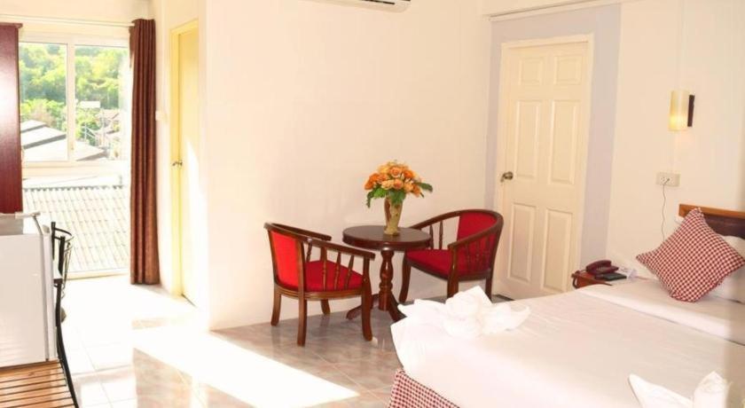 Hotel De Ratt Phuket Patong Exterior foto