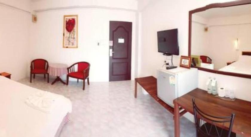 Hotel De Ratt Phuket Patong Exterior foto